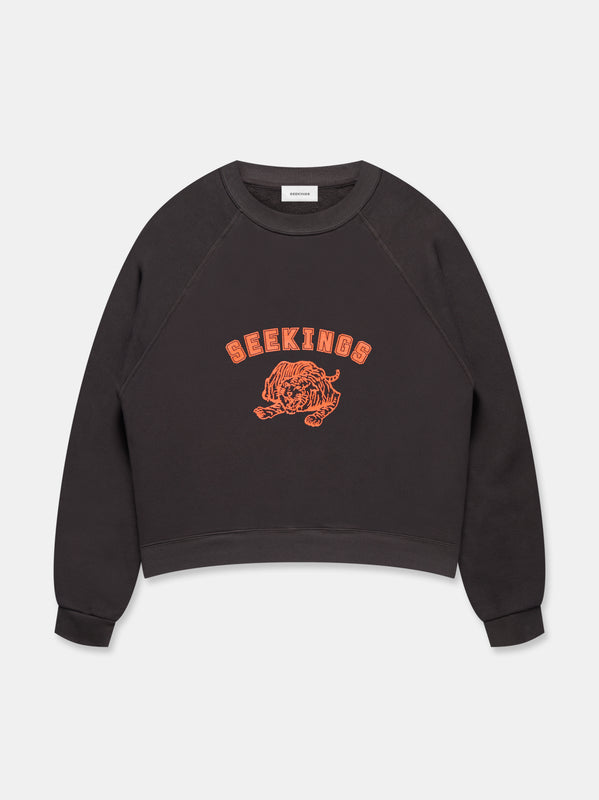 SEEKINGS TIGER CREWNECK SWEATSHIRT IN WASHED BLACK