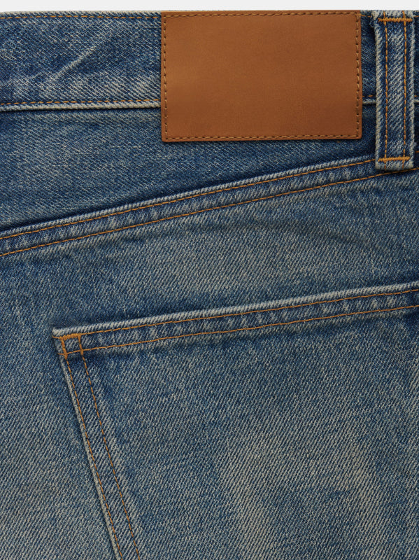 SIGNATURE WASHED INDIGO DENIM