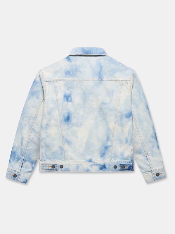 TRUCKER JACKET IN BLEACHED SKY DENIM